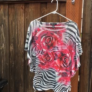 Butterfly/ short sleeved blouse